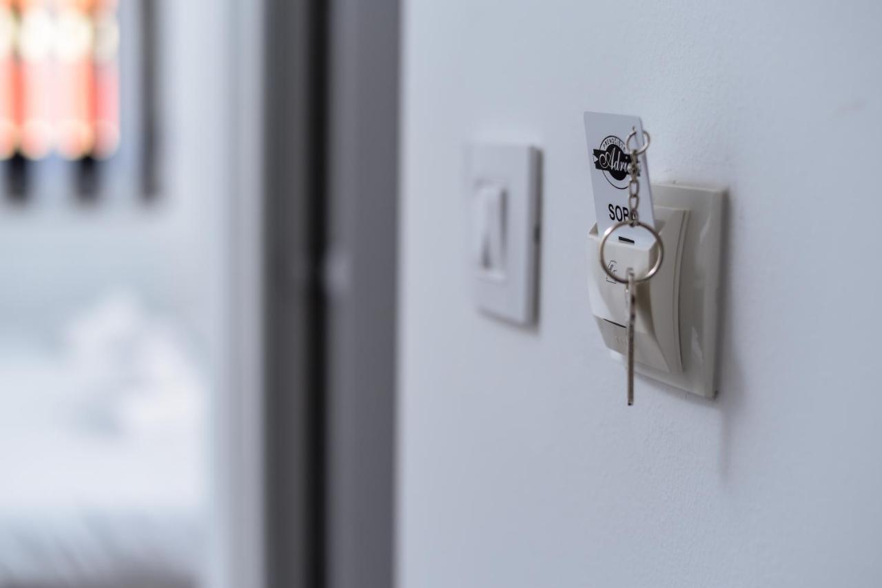 Prenociste Adria Aparthotel Vranje Exteriör bild